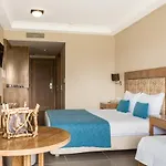 Danai Hotel 4*