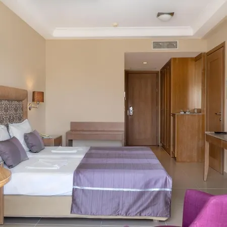 Danai 4* Olympiakí Aktí